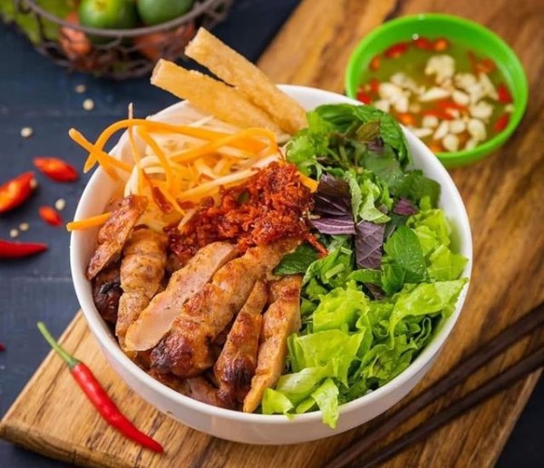 Bún nem nướng