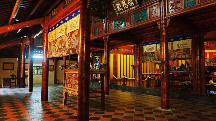 Khám phá lăng Minh Mạng (Hiếu Lăng) ở Huế | Giá vé, giờ mở cửa